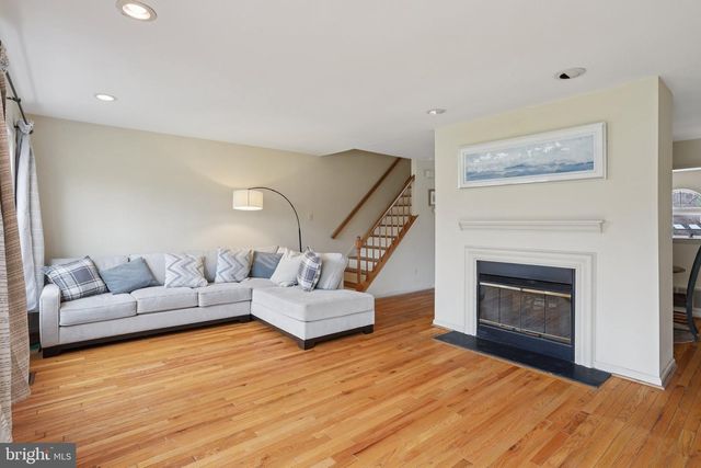 2604 WESTFIELD CT, Newtown Square, PA 19073