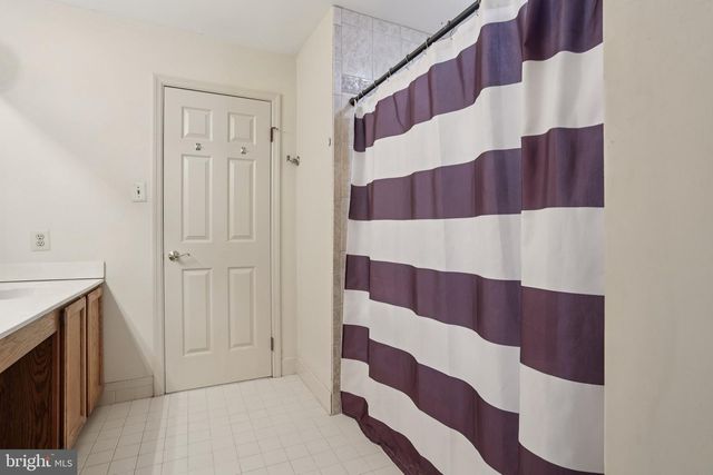 2604 WESTFIELD CT, Newtown Square, PA 19073