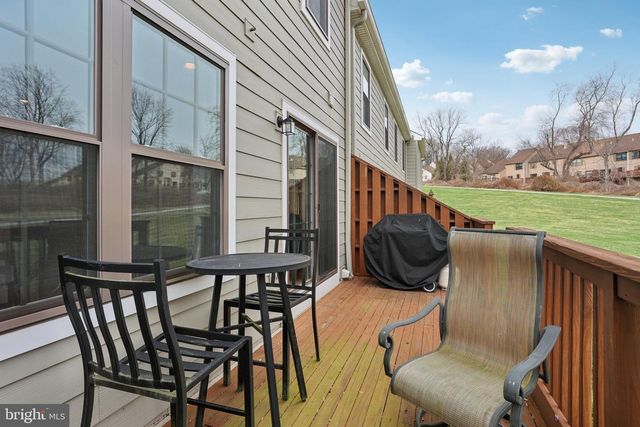 2604 WESTFIELD CT, Newtown Square, PA 19073