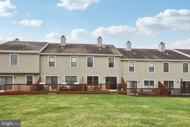2604 WESTFIELD CT, Newtown Square, PA 19073