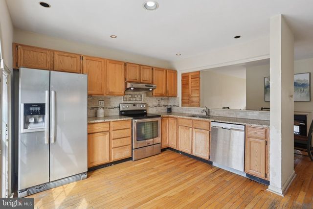 2604 WESTFIELD CT, Newtown Square, PA 19073