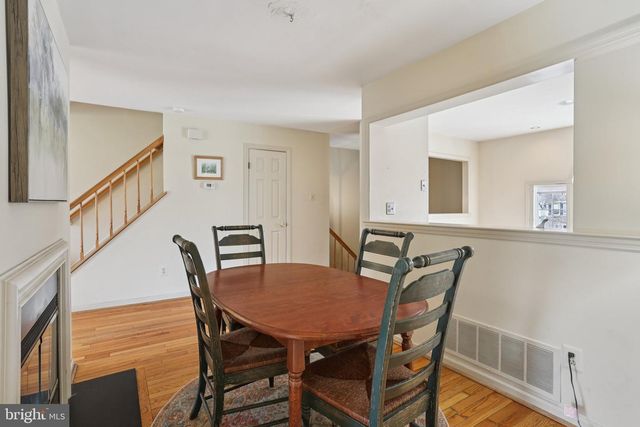 2604 WESTFIELD CT, Newtown Square, PA 19073