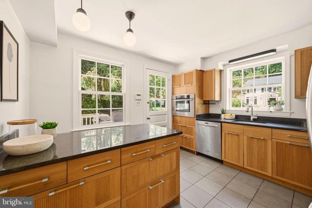 7822 FULBRIGHT CT, Bethesda, MD 20817