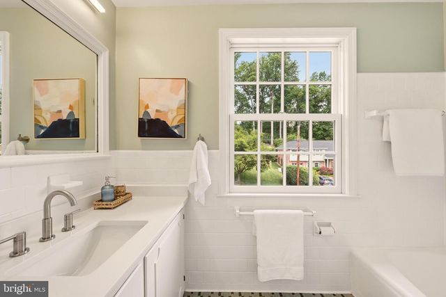 7822 FULBRIGHT CT, Bethesda, MD 20817