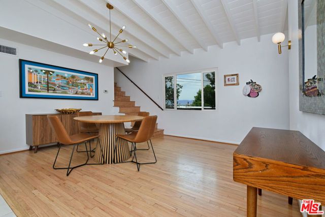15170 Encanto Drive, Sherman Oaks, CA 91403