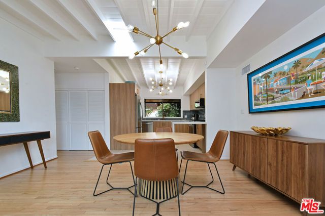 15170 Encanto Drive, Sherman Oaks, CA 91403
