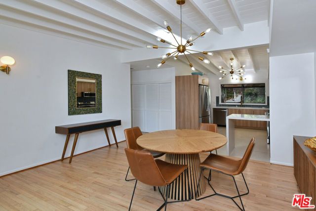 15170 Encanto Drive, Sherman Oaks, CA 91403