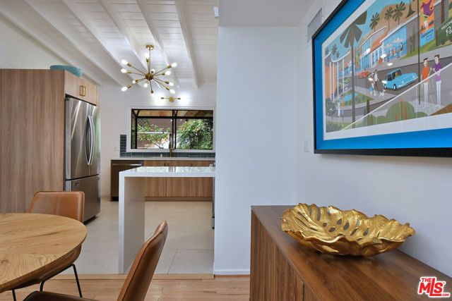 15170 Encanto Drive, Sherman Oaks, CA 91403