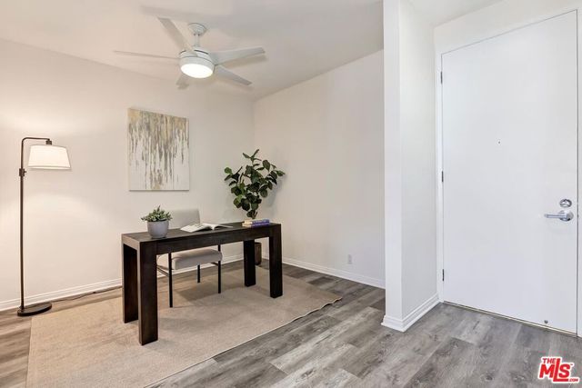 901 10th Street 303, Santa Monica, CA 90403