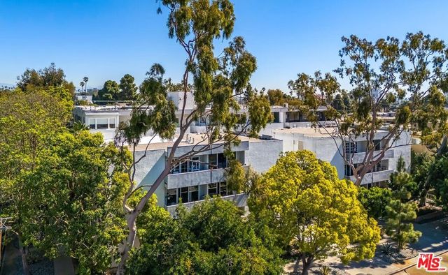 901 10th Street 303, Santa Monica, CA 90403