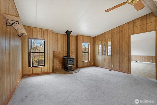 11627 SE Sedgwick Road, Southworth, WA 98366