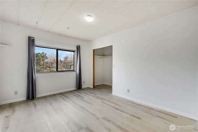 11627 SE Sedgwick Road, Southworth, WA 98366