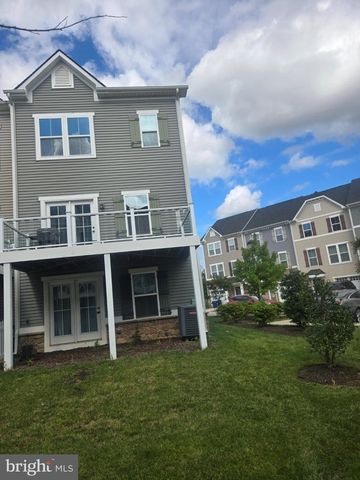 8109 SECLUDED LN, Dundalk, MD 21222