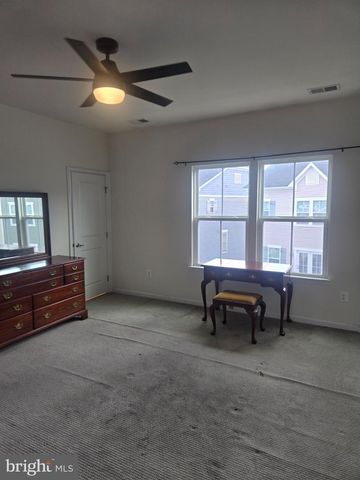 8109 SECLUDED LN, Dundalk, MD 21222