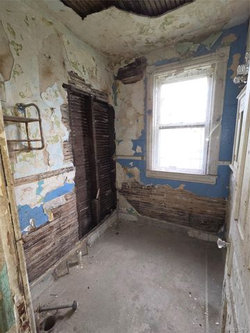 2917 McClellan Street, Detroit, MI 48214