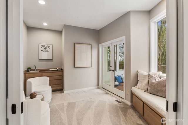 11700 198th Ave SE, Issaquah, WA 98027