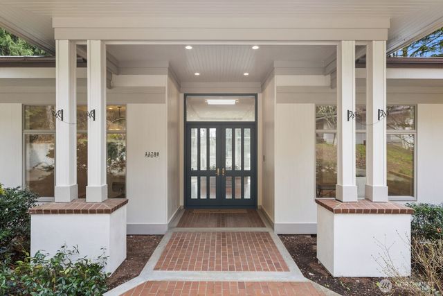 11700 198th Ave SE, Issaquah, WA 98027