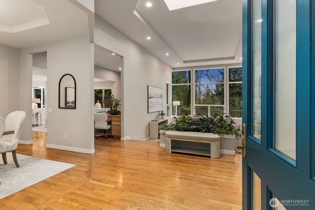 11700 198th Ave SE, Issaquah, WA 98027