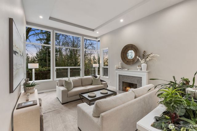 11700 198th Ave SE, Issaquah, WA 98027