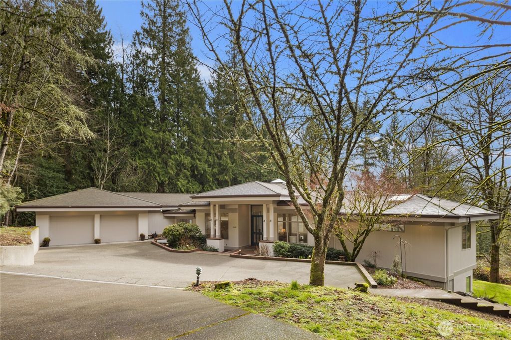 11700 198th Ave SE, Issaquah, WA 98027