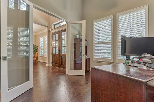 16707 Stonecrest Drive, Conroe, TX 77302