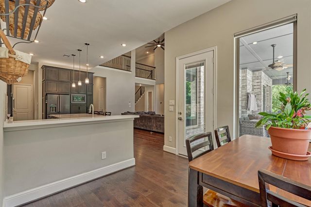 16707 Stonecrest Drive, Conroe, TX 77302