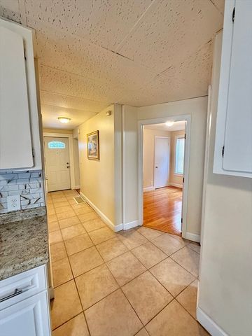35 Highland Ave 1, Everett, MA 02149