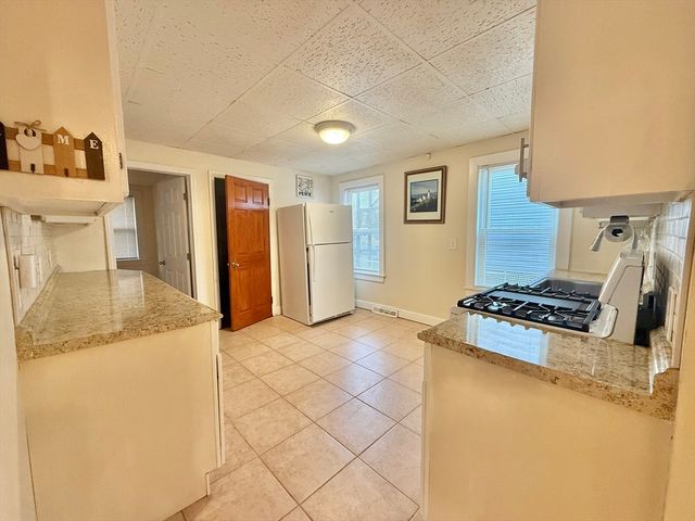 35 Highland Ave 1, Everett, MA 02149