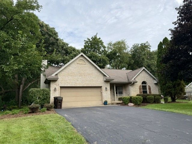 5024 Spring Road, Mchenry, IL 60050