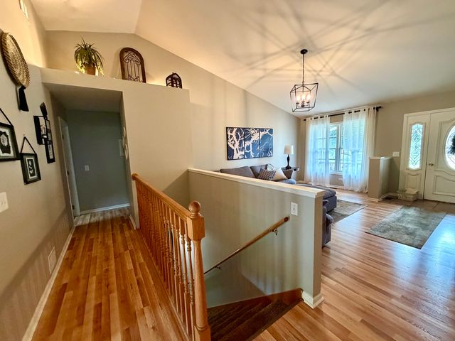 5024 Spring Road, Mchenry, IL 60050
