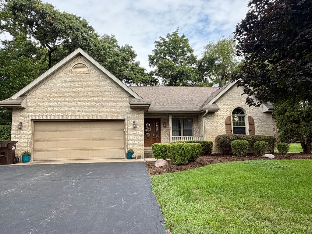 5024 Spring Road, Mchenry, IL 60050