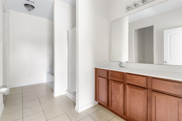 11002 Hillside Creek Drive, Humble, TX 77396