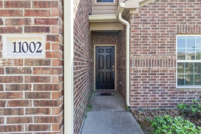 11002 Hillside Creek Drive, Humble, TX 77396