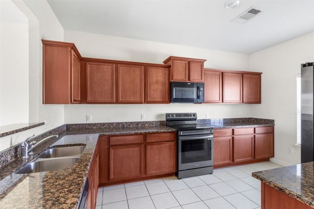 11002 Hillside Creek Drive, Humble, TX 77396