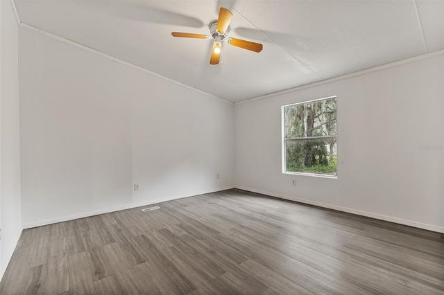 111 RALEIGH AVENUE, Satsuma, FL 32189
