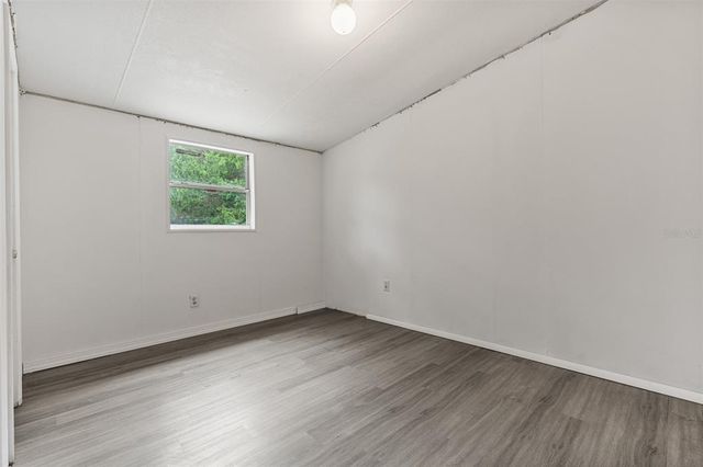 111 RALEIGH AVENUE, Satsuma, FL 32189