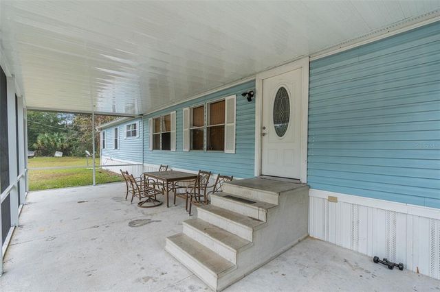 111 RALEIGH AVENUE, Satsuma, FL 32189