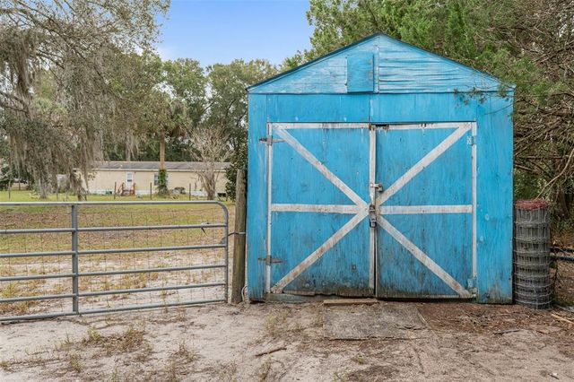 111 RALEIGH AVENUE, Satsuma, FL 32189