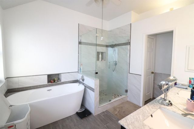 2117 Larkspur Drive, Carrollton, TX 75010