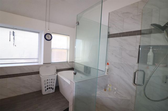 2117 Larkspur Drive, Carrollton, TX 75010