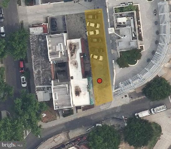 825 ROCK CREEK CHURCH RD NW, Washington, DC 20010