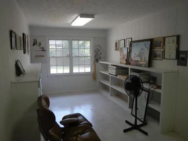 1136 E Dinglewood Drive, Columbus, GA 31906