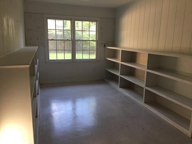 1136 E Dinglewood Drive, Columbus, GA 31906