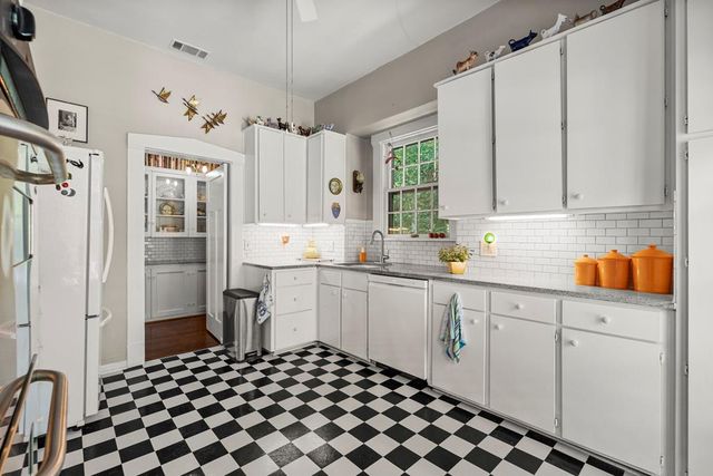 1136 E Dinglewood Drive, Columbus, GA 31906