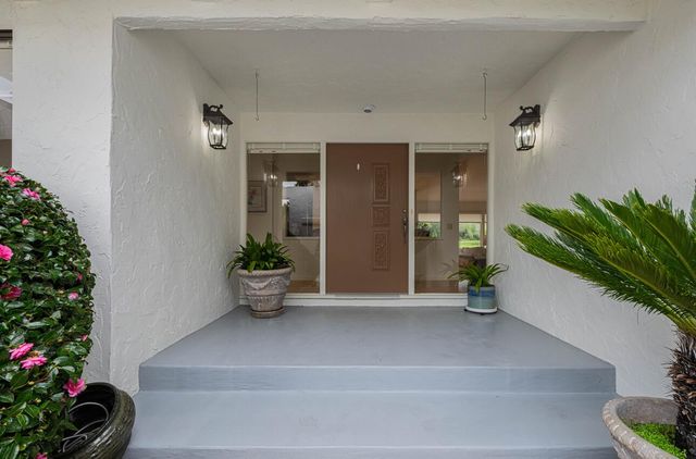 8081 Lake Place, Carmel, CA 93923