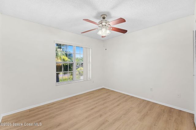 1430 Malibu Circle NE 111, Palm Bay, FL 32905