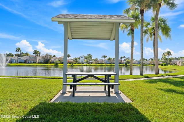 1430 Malibu Circle NE 111, Palm Bay, FL 32905