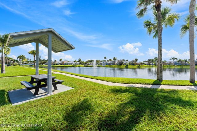 1430 Malibu Circle NE 111, Palm Bay, FL 32905