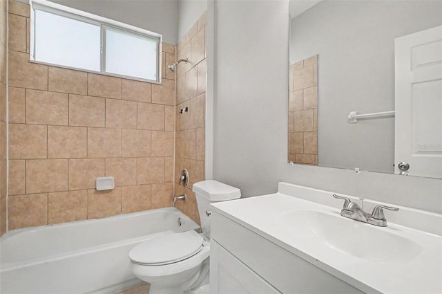 1756 CROWN HILL BOULEVARD, Orlando, FL 32828