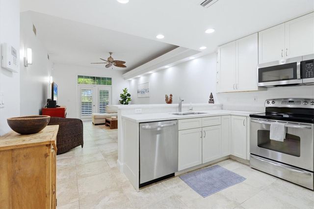3803 54TH DRIVE W 103, Bradenton, FL 34210